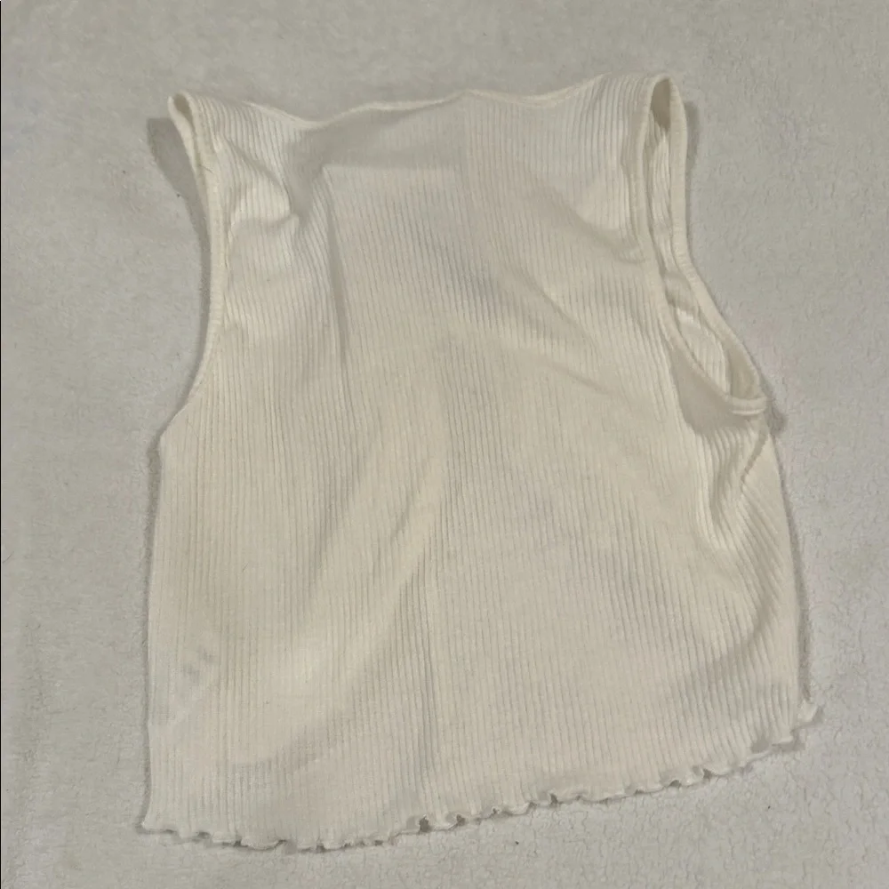 White Ruffled Crop Top - Picture 3 of 4